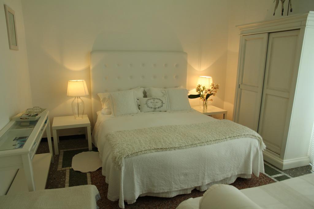 B&B Piazza Italia เซสตรี เลวานเต ภายนอก รูปภาพ