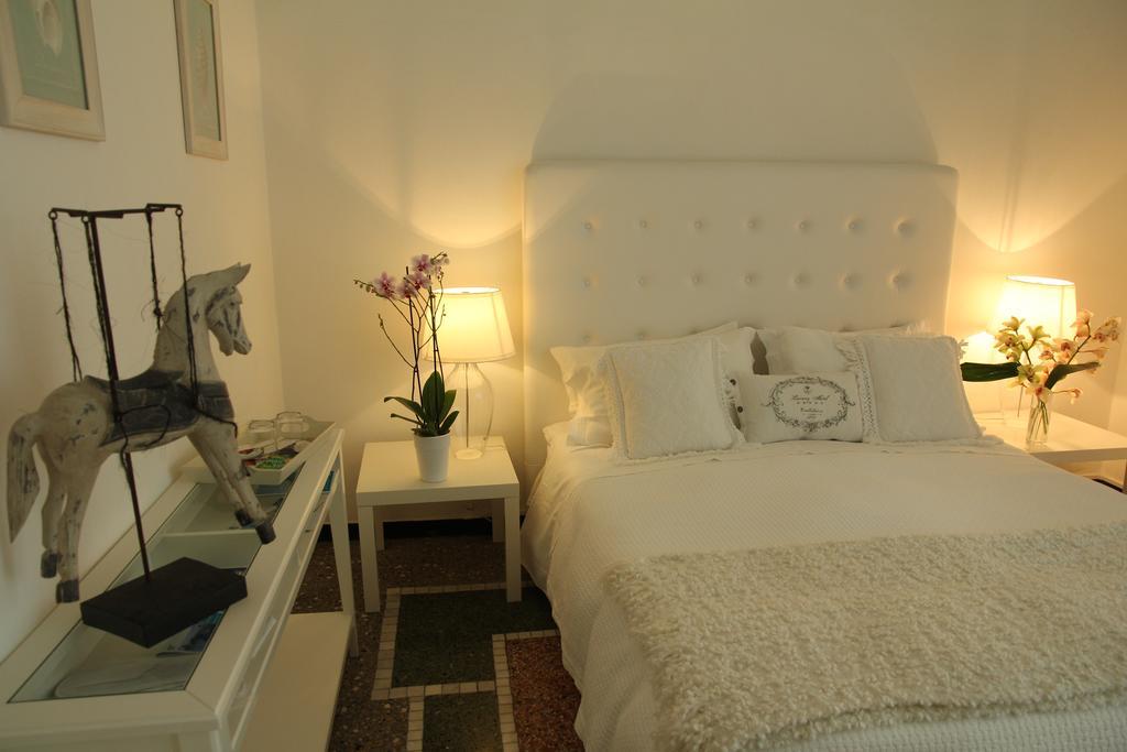 B&B Piazza Italia เซสตรี เลวานเต ภายนอก รูปภาพ